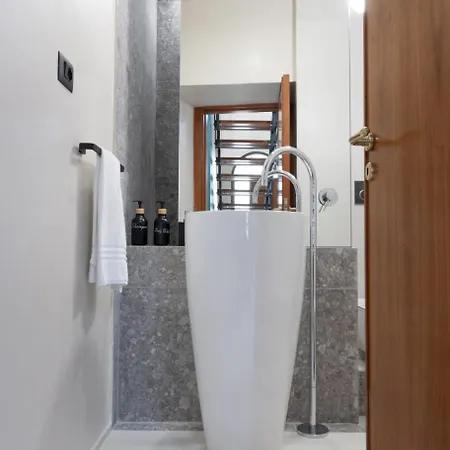 Amalfira Luxury Seaview Rooftop