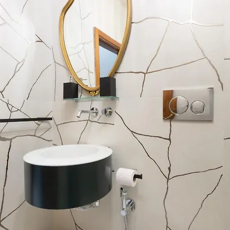 公寓 Amalfira Luxury Seaview Rooftop