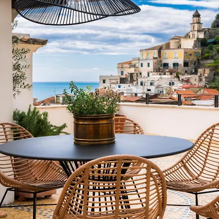公寓 Amalfira Luxury Seaview Rooftop