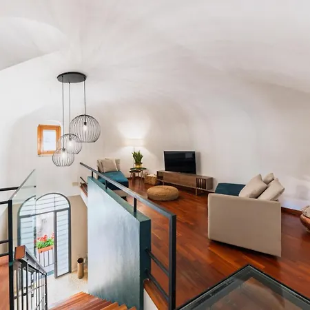 Amalfira Luxury Seaview Rooftop 阿马尔菲