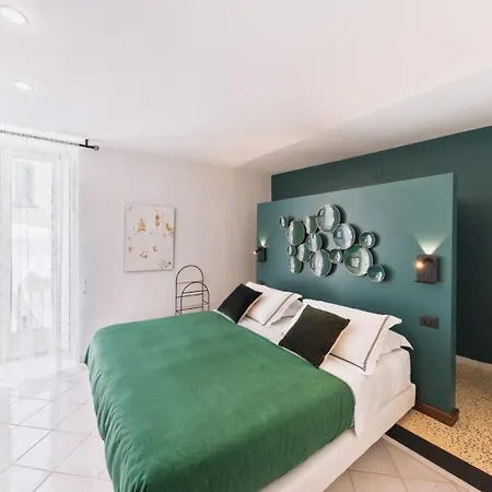 公寓 Amalfira Luxury Seaview Rooftop