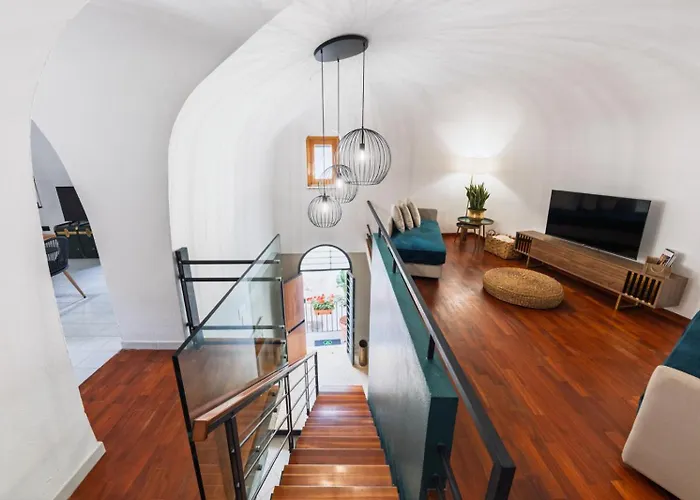 Amalfira Luxury Seaview Rooftop